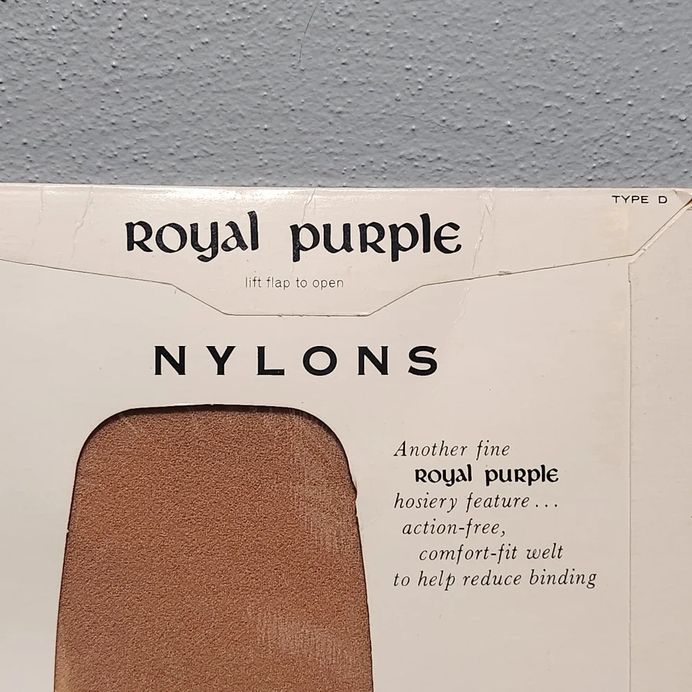 VINTAGE SEARS Royal Purple Hosiery Women A 8.5-9 Sand Seamless Ultra Sheer